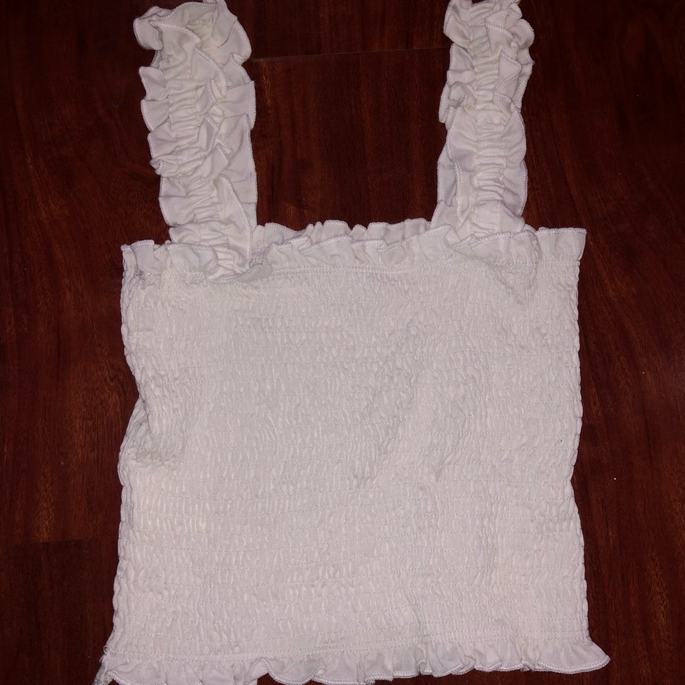 Super cute white top